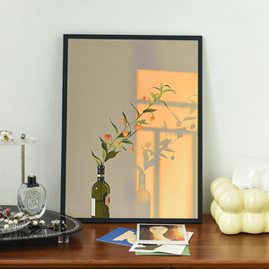 Artículos Decorativos y Cuadros con Temática de Plantas, Ligeros, Artísticos y de Nicho, que Evocan Luz y Sombra - Product Image 1