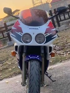ฮอนด้า <span class=keywords><strong>CBR400RR</strong></span> NC23 รถมอเตอร์ไซค์สปอร์ต 250 ซีซี รุ่นหายากจากยุค 90 รถจักรยานยนต์แบบอินไลน์ 4 สูบจากญี่ปุ่น - Product Image 5