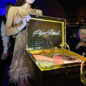 定制餐厅酒店酒吧牛排餐厅金镜牛肉手提箱肉托架盒发光二极管牛排公文包美化展示盒 - Product Image 1