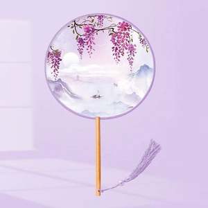 Abanico de Bambú de Estilo Chino Antiguo con Técnica de Pintura a Mano - Product Image 6