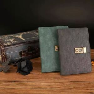Juego de Regalo de Cuaderno A6 A7 de Lujo y Alta Calidad 2026, Personalizable, con Caja de Cuero PU y Candado con Contraseña - Product Image 2