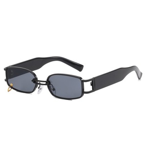 Gafas de sol rectangulares de metal a la moda, montura completa, protección solar UV400, unisex, para adultos - Product Image 3