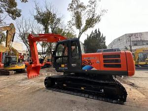 Excavatrice sur chenilles d'occasion Hitachi ZX200 japonaise d'origine Excavatrice 200 d'occasion fabriquée au Japon - Product Image 6