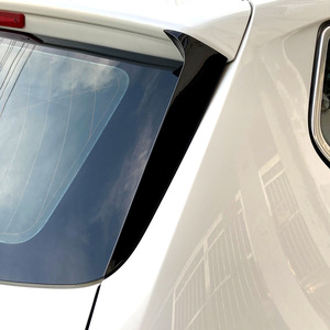 สปอยเลอร์กันชนหลัง BMW สีดำเงา วัสดุไฟเบอร์กลาส สำหรับ X3 F25 ปี 2011-2017 ติดตั้งด้วยกาวหรือสกรู - Product Image 3