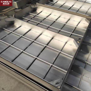 Couvercle de drainage carré en acier inoxydable moderne personnalisé, couvercle de manhole invisible, couvercle décoratif pour égouts extérieurs - Product Image 6