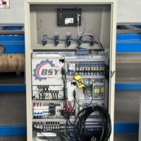 Machine de formage à froid automatique pour poutrelles en acier galvanisé CZ avec commande PLC hydraulique