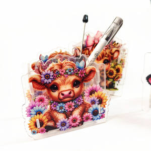 Contenitore Portapenne Religioso a Forma di Infermiera, Carino e Trasparente in Plastica con Portapenne in Acrilico per Scrivania - Product Image 3