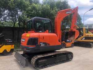 Excavatrice d'occasion Doosan DX60 6 tonnes Mini  Excavatrice hydraulique sur chenilles d'occasion DX55-9C DX140LC Prix compétitif Haute qualité - Product Image 4