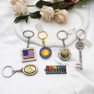 Llavero Giratorio 3D de Aleación de Latón Vintage con LOGO Personalizado, Souvenir Turístico de Boston, Regalo de Moda, Venta Caliente en América - Product Image 1