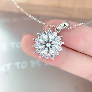 Christmas 18k Gold Plated 925 Sterling Silver 5ct Vvs Snowflake <strong>Moissanite</strong> Pendant for Women Passes <strong>Diamond</strong> <strong>Tester</strong> - Product Image 5