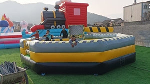 Hualong Percorso a Ostacoli Rotante Interattivo Meltdown Challenge, Giochi Sportivi di Salto, Gioco Gonfiabile in PVC Wipeout Machine Jump - Product Image 4
