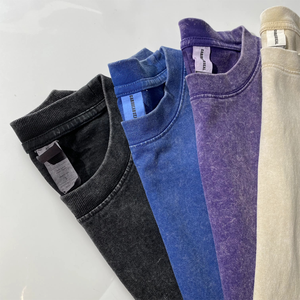 Camiseta Oversize de Algodón 100% con Lavado Ácido Estilo Streetwear para Hombre, con Logo Personalizado, Diseño Vintage Desgastado y Hombros Caídos - Product Image 1