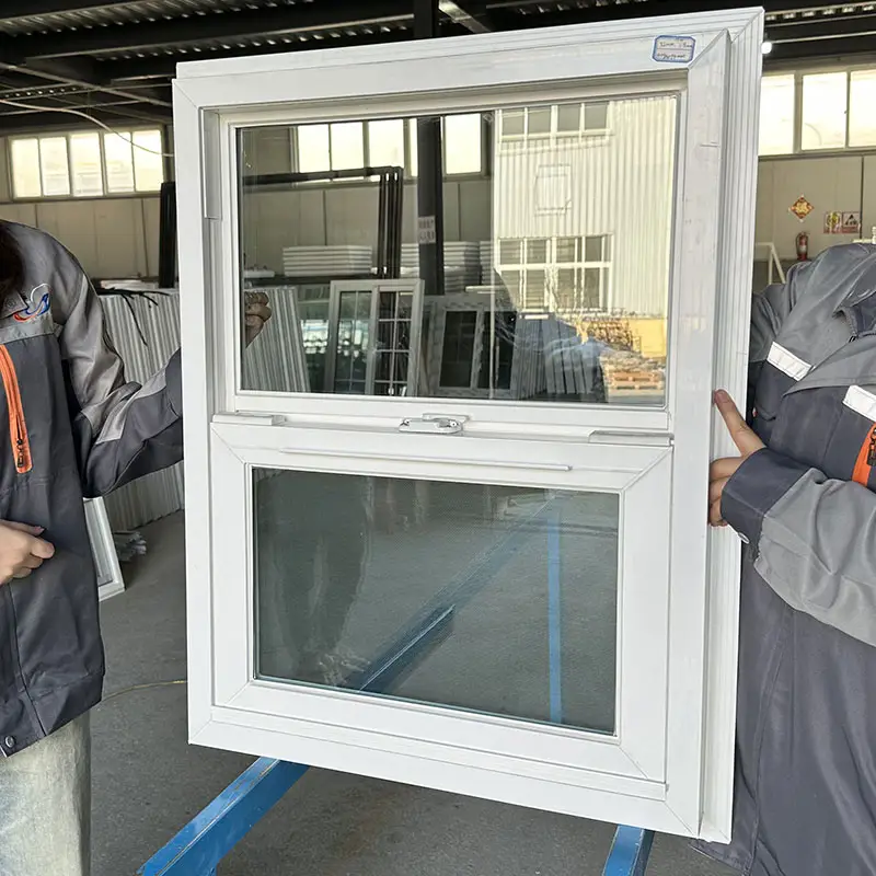 Fenêtre personnalisée Upvc Fenêtres à double suspension à impact ouragan Fenêtre en verre insonorisé en PVC pour la maison