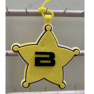Etiqueta de equipaje de fieltro <span class=keywords><strong>BIGBANG</strong></span>, colgante de fieltro hecho a mano con el nombre de G-Dragon Taeyang Daesung, adorno para bolso de concierto, regalo de colección para fans del Kpop - Product Image 3