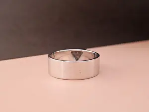 Anillo de boda de plata esterlina 925 de lujo personalizado con VVS Moissanite Diamond diseño de moda para fiesta de compromiso de mujer - Product Image 3