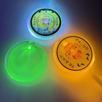 Badge LED personnalisé OEM ODM avec logo, différentes formes, badge lumineux LED coloré en PS pour événements, concerts, fournitures de fête