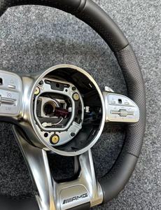 Volant en cuir style AMG, assemblage direct usine, volant sport en cuir perforé AMG pour Mercedes-Benz - Product Image 5