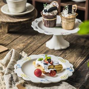 Assiette haute en céramique japonaise peinte à la main pour la maison, motif cœur, lapin et oiseau, pour gâteaux et desserts - Product Image 4