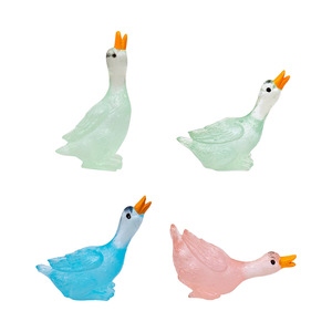 Piccolo ornamento da scrivania con decorazione da giardino con bambola luminosa carina creativa con Micro-paesaggio personalizzato - Product Image 6