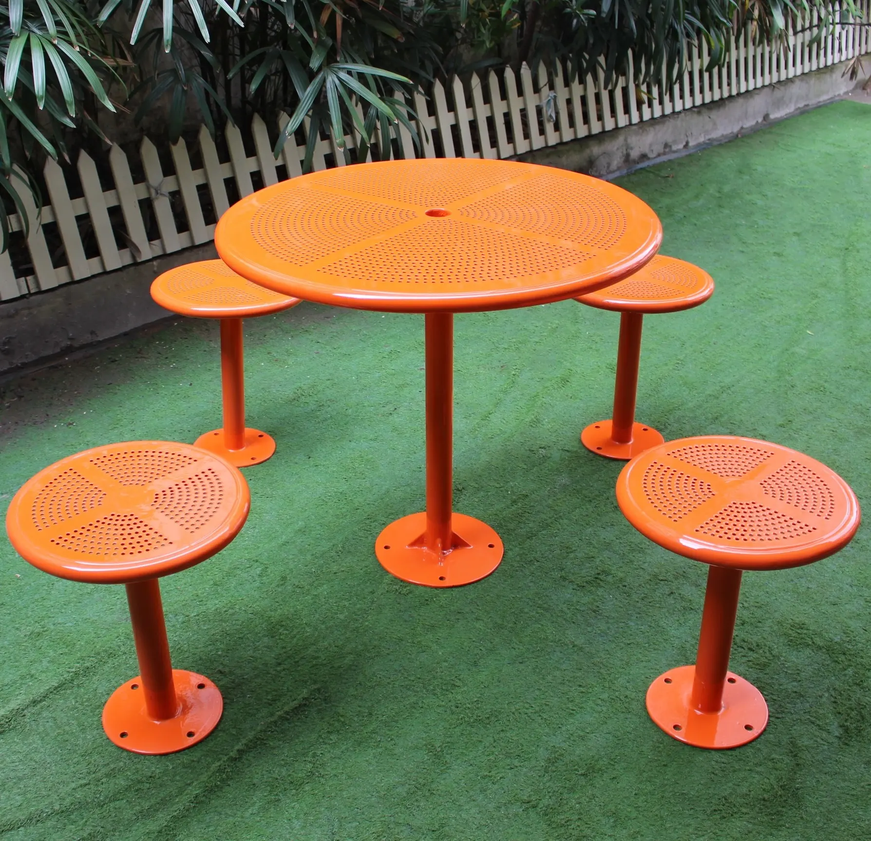 Rustproof and waterproof metal outdoor bar stool round coffee table set steel outdoor tables