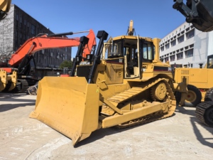 Bulldozer Caterpillar CAT D6R de segunda mano, bulldozer Cat D6H D6G D7 D7G D7R D6R D8K a la venta - Product Image 3