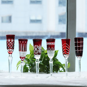 Verres à <span class=keywords><strong>champagne</strong></span> en cristal rouge rubis coupés à la main sur mesure, style Edo Kiriko intemporel, acceptés par l'usine - Product Image 6