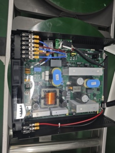 <span class=keywords><strong>Inverter</strong></span> Ibrido 10.2kW 5kW 48V con Caricatore MPPT <span class=keywords><strong>Solis</strong></span> 4.2KW 30A, Doppia Modalità, Porta di Comunicazione RS232/GPRS/WIFI, Uscita Singola - Product Image 4