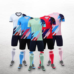 Camisetas de Fútbol de Secado Rápido al por Mayor, 100% Poliéster, Nuevo Uniforme de Fútbol, Camiseta de Fútbol, Versión para Jugador - Product Image 2