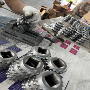 Services de fabrication OEM ODM de qualité et compétents, sur mesure, pour les pièces de convoyeur à bande <span class=keywords><strong>en</strong></span> fer, les pignons et les pièces de four - Product Image 6