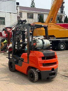 Chariot élévateur Toyota d'origine japonaise TCM 8FG25 2.5 3 5 7 8 10 tonnes GPL Essence Double Carburant FGZN25 à double élévateur, triple élévateur, déplacement latéral - Product Image 6