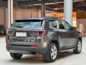 Jeep <span class=keywords><strong>Compass</strong></span> 2017 2018 2019 con Caja <span class=keywords><strong>de</strong></span> Cambios Automática y Volante a la Izquierda, Autos Usados con Personalización Interior - Product Image 6