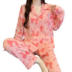 Pyjama décontracté d'automne pour femme, doux et confortable, imprimé rouge doux, manches longues, pantalon, tenue d'intérieur tendance - Product Image 4