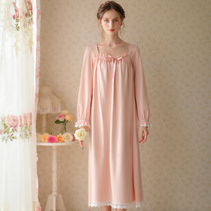 <span class=keywords><strong>Camicia</strong></span> da <span class=keywords><strong>notte</strong></span> a <span class=keywords><strong>manica</strong></span> <span class=keywords><strong>lunga</strong></span> da donna in cotone primavera stile corte da principessa in pizzo retrò dolci lunghi per la casa larghi pigiami taglie forti 148 - Product Image 2