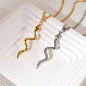 Joyería de cremación al por mayor para cenizas urna de acero inoxidable romántico conmemorativo personalizado colgante en forma de corazón collar joyería - Product Image 3