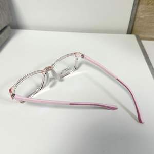 Monturas de Gafas Rectangulares para Niños Danyang, de Tungsteno, Titanio, Plástico y Acero, Ligeras, Montura Completa, Lentes de Resina CX18020 - Product Image 2