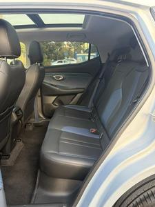 รถยนต์มือสอง GAC TRUMPPI GS3 ปี 2023 รุ่น SPEED 270T ENJOY EDITION 5 <span class=keywords><strong>ประตู</strong></span> 5 ที่นั่ง รถ SUV ขนาดเล็ก GAC GS3 พร้อมหลังคาซันรูฟ สีขาวบนพื้นดำ - Product Image 6