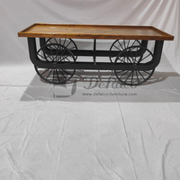 Meubles de restaurant de style rétro avec pieds en métal, plateau de table en bois, chariot poussé à la main, table à manger