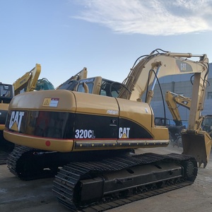 รถขุดตีนตะขาบ Caterpillar รุ่น 320C ของแท้ ลดราคาพิเศษ สภาพ 90% ปี 2021 น้ำหนัก 20 ตัน ความจุบุ้งกี๋ 1 เมตร กำลัง 138 กิโลวัตต์ ผลิตในญี่ปุ่นโดย Caterpillar - Product Image 3
