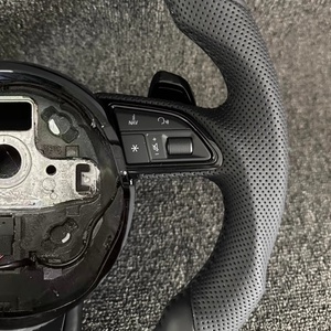 Volant en cuir perforé à fond plat de style RS SLine personnalisé pour <span class=keywords><strong>Audi</strong></span> A3 A4 B7 A6 <span class=keywords><strong>C7</strong></span> R8 RS3 A7 RS5 <span class=keywords><strong>RS6</strong></span> A8 Q5 Q8 - Product Image 4