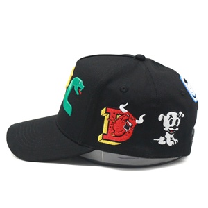 Özel tüm çapraz karmaşık tasarım işlemeli Logo ile özel 5 Panel pamuk beyzbol şapkaları - Product Image 4