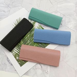 Estuche de Gafas de Sol y Ópticas de Cuero, Caja de Empaque Personalizada con Logotipo, Estuche de Gafas Hecho a Mano en Color Negro - Product Image 3