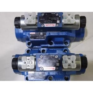 Válvula Direccional Electrohidráulica Rexroth R900918655 4WEH22E7X 6EG24N9K4 Original Nueva - Product Image 1