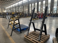 Soporte de Barra de Pesas de Metal para Gimnasio Comercial o Casa, Equipo de Fitness, Banco, Color Personalizable, Planificación de Espacio 3D Gratuita