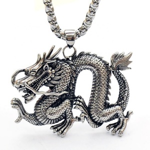 จี้มังกรสแตนเลสชุบทอง 18K ขายส่ง สำหรับผู้ชาย สไตล์ยุโรปอเมริกา เครื่องประดับตามปีนักษัตรจีน - Product Image 2