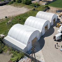 Abri pour conteneur maritime en acier de 40 pieds, résistant au vent et à la neige, tente d'entrepôt temporaire modulaire pour le stockage de matériaux en vrac