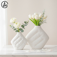 Vase décoratif en céramique européen ARM LVG, diffuseur de fleurs, pot créatif en forme d'oreiller, ensemble de vases, récipients à fleurs pour la décoration de la maison et des hôtels