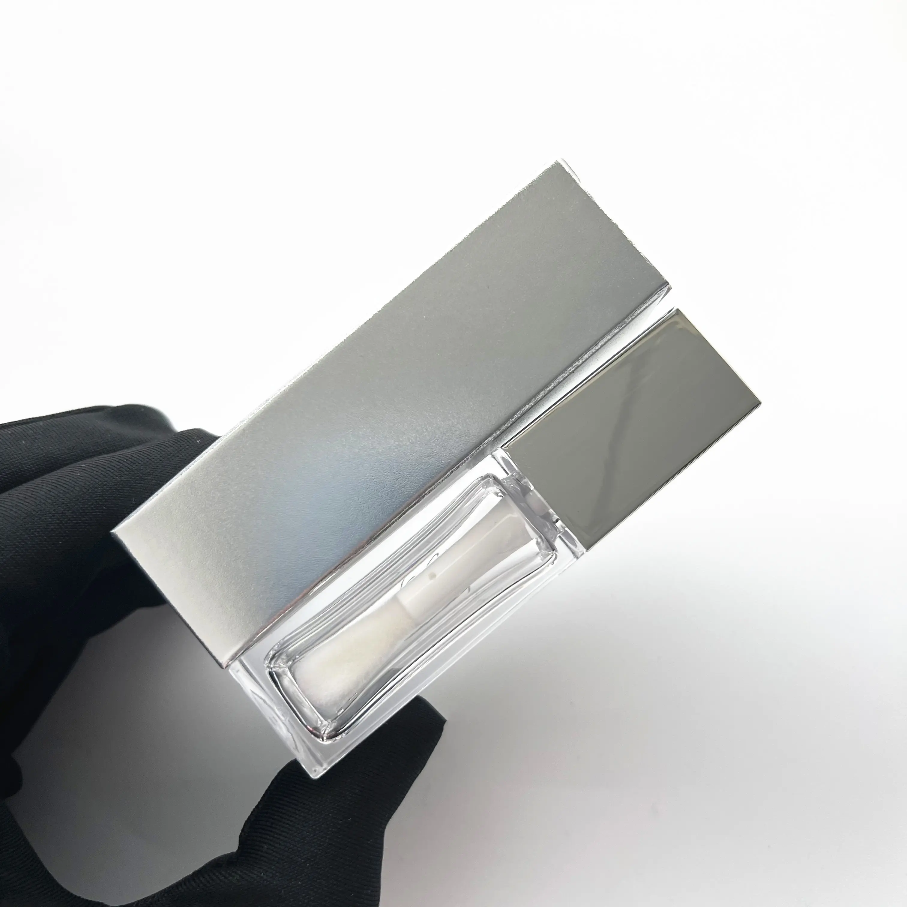 Frasco de brilho labial quadrado vazio de 8ml, recipiente de brilho labial transparente com escova de varinha grande, em promoção