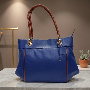 Pochette en cuir véritable pour femme, style traditionnel BS International, pliable, fermeture éclair, imperméable, légère, grande capacité - Product Image 1