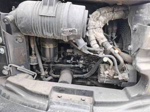 Miniexcavadora japonesa de segunda mano, Komatsu 3, 5 y 6 toneladas, Bobcat sobre orugas con componentes básicos, motor de bomba PLC, PC55mr - Product Image 5