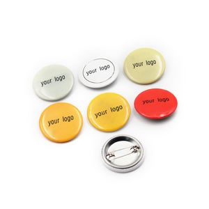 Spilla/Badge Personalizzabile OEM Mini Star a Forma di Cuore o Rotonda in Plastica o Latta da 45mm con Stampa Serigrafica del Logo - Product Image 3
